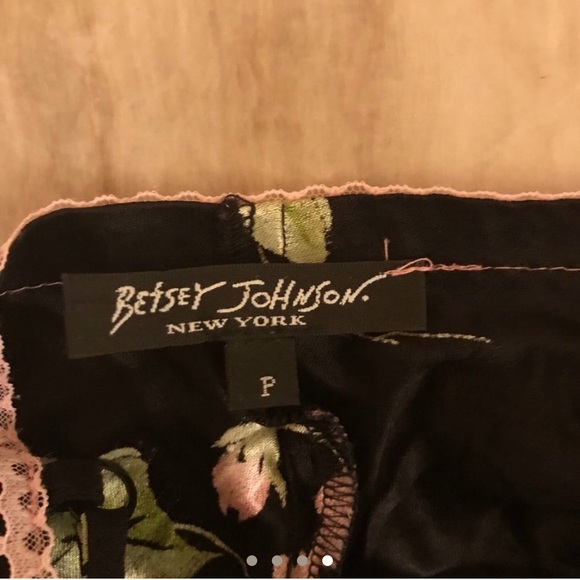 (Sold)Vintage Betsey Johnson dress - Picture 3 of 3